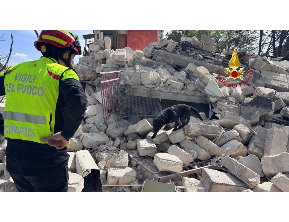 Sgomberato nei giorni scorsi, a Matera crollo parziale di un edificio in tufo