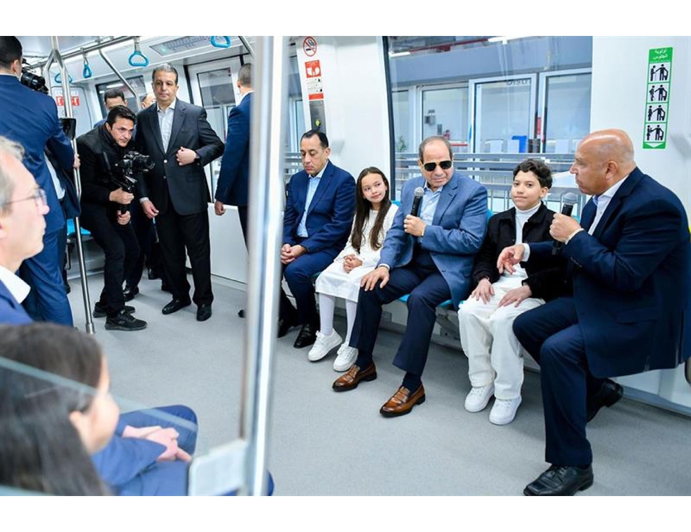 Sisi inaugura la prima monorotaia, rivoluzionerà i trasporti del Cairo