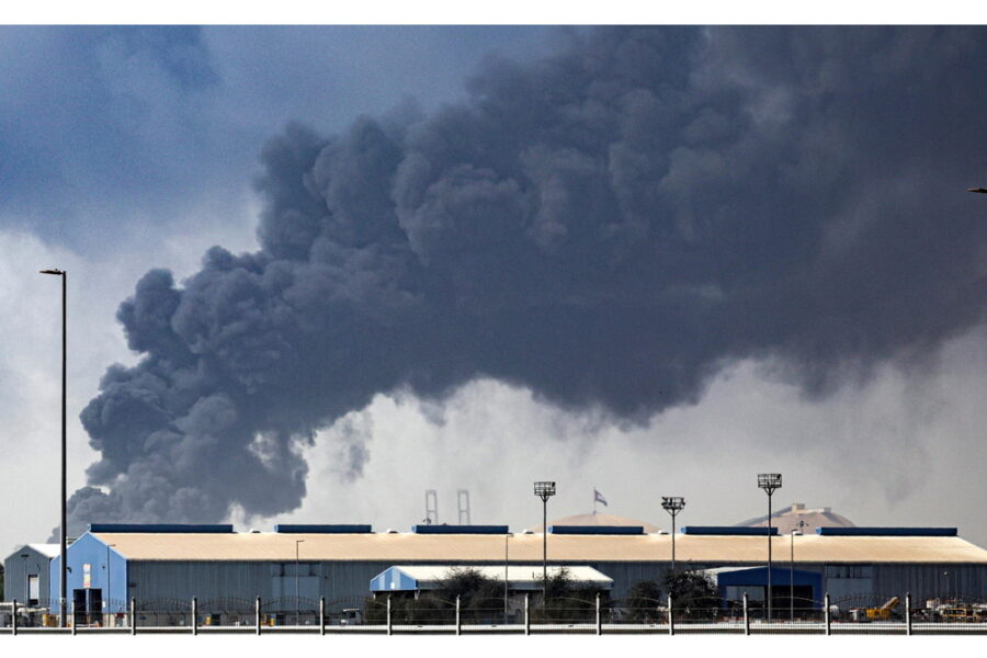 'Corsa in garage quando scatta allarme. Boati missili fanno tremare le finestre'