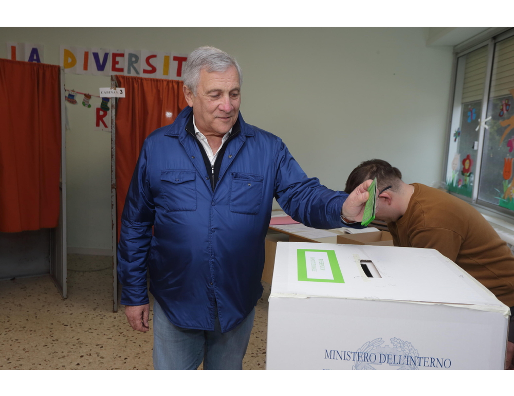 Tajani, ci inchiniamo a volontà popolo, noi fatto tutto il possibile