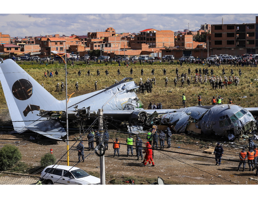 Tre giorni di lutto in Bolivia per l’incidente aereo con 22 morti