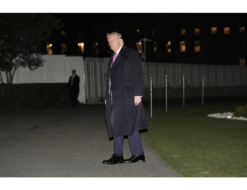 Trump, ‘Francia non ha permesso sorvolo a aerei diretti in Israele, lo ricorderemo’