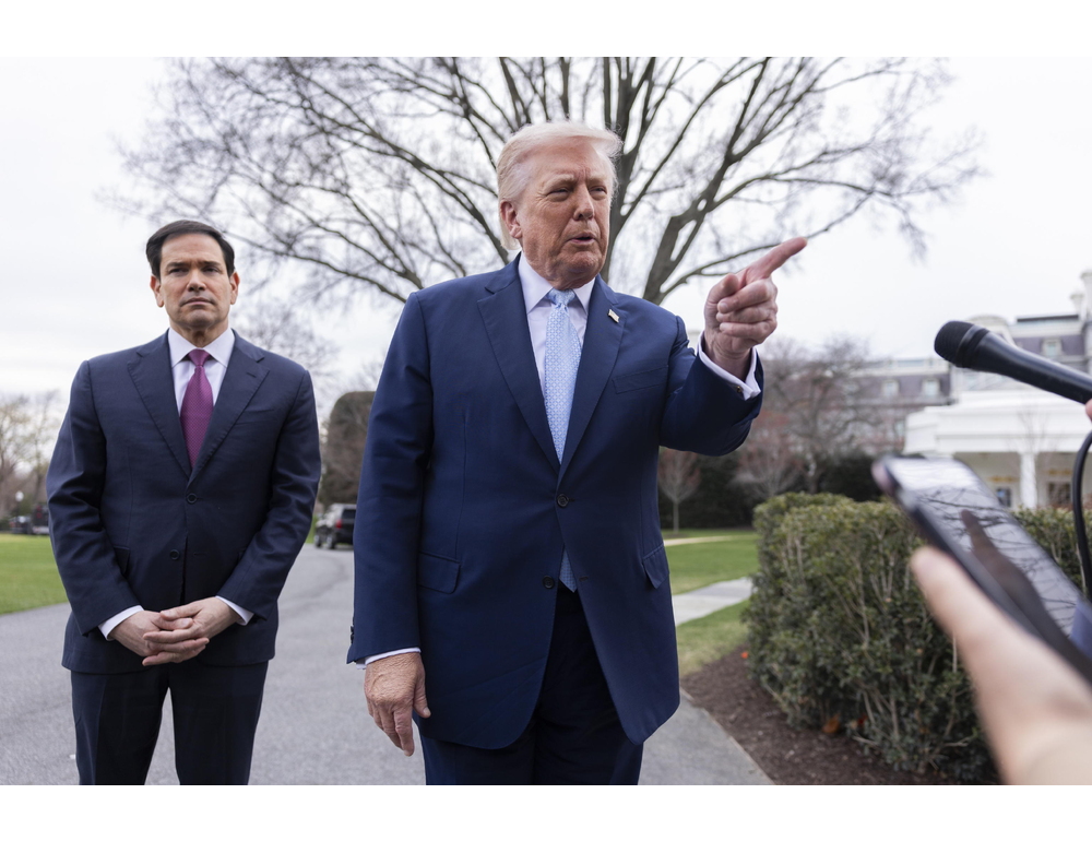 Trump, da domani agenti dell’Ice negli aeroporti Usa