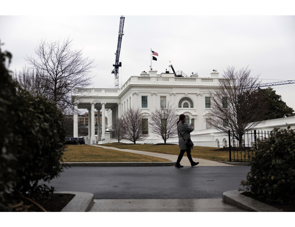 Trump, la causa contro il salone delle feste fatta da pazzi estremisti