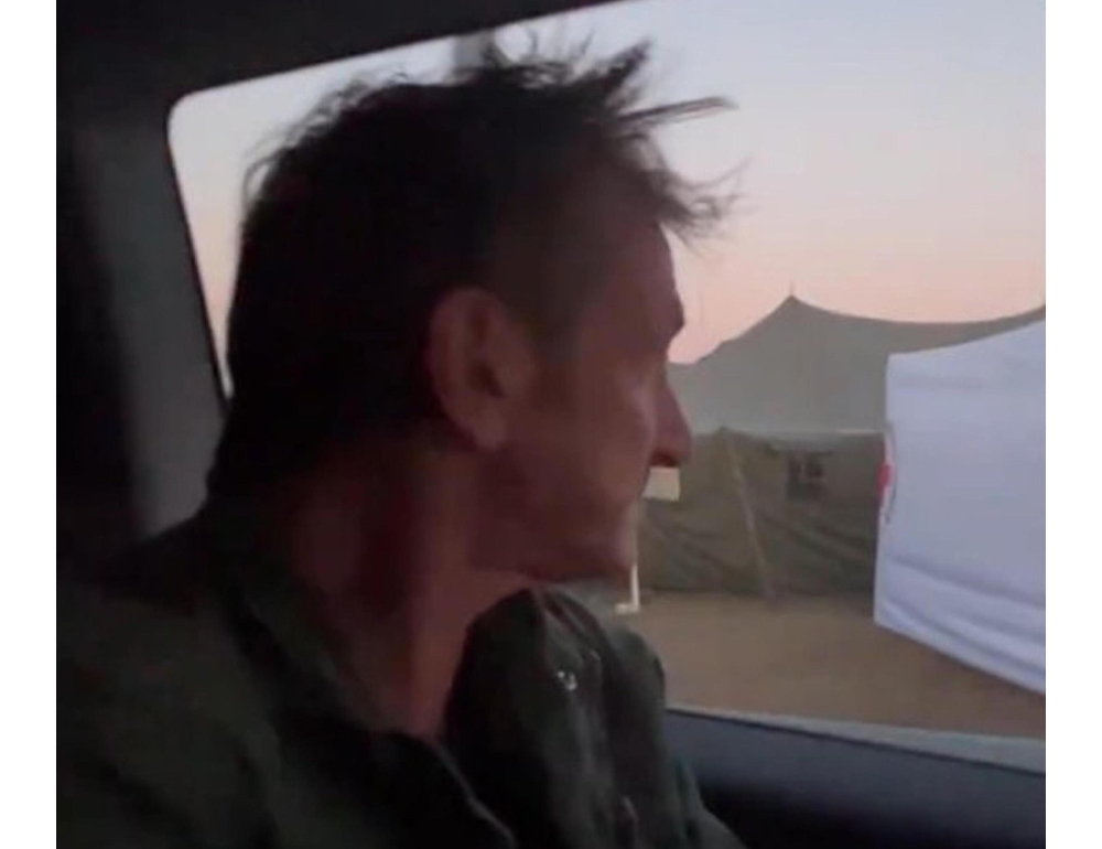 Zelensky riceve Sean Penn, ‘sei un vero amico dell’Ucraina’