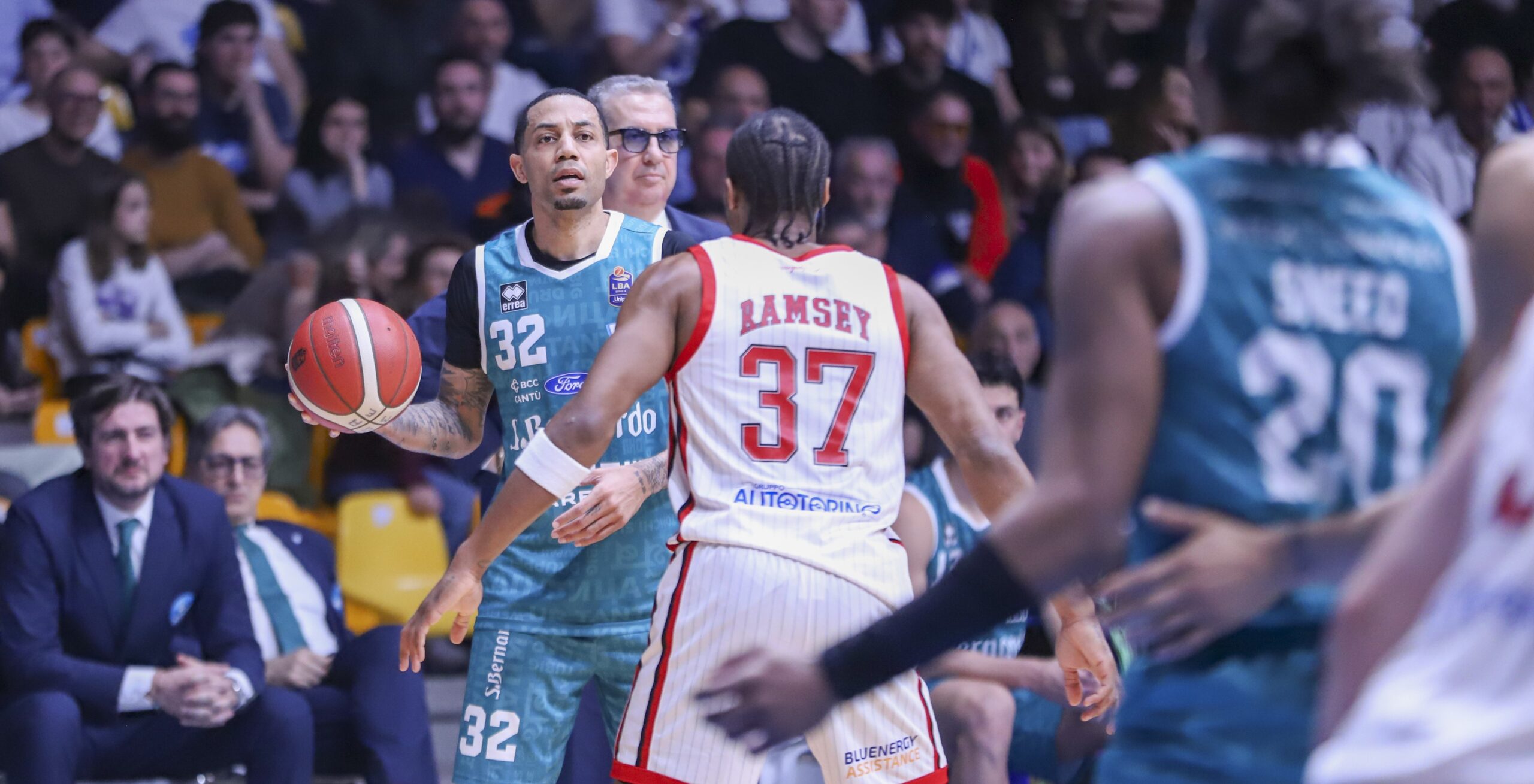 Coach De Raffaele: “Una delle migliori partite da quando sono a Cantù”