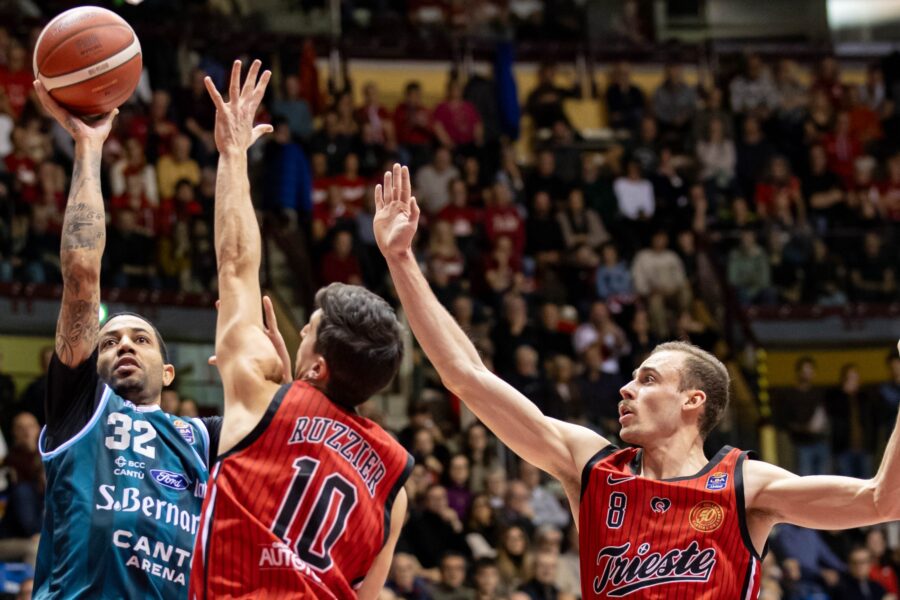 Basket Trieste Cantù