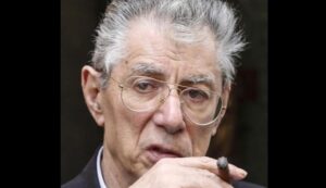 Addio a Umberto Bossi: il fondatore della Lega aveva 84 anni