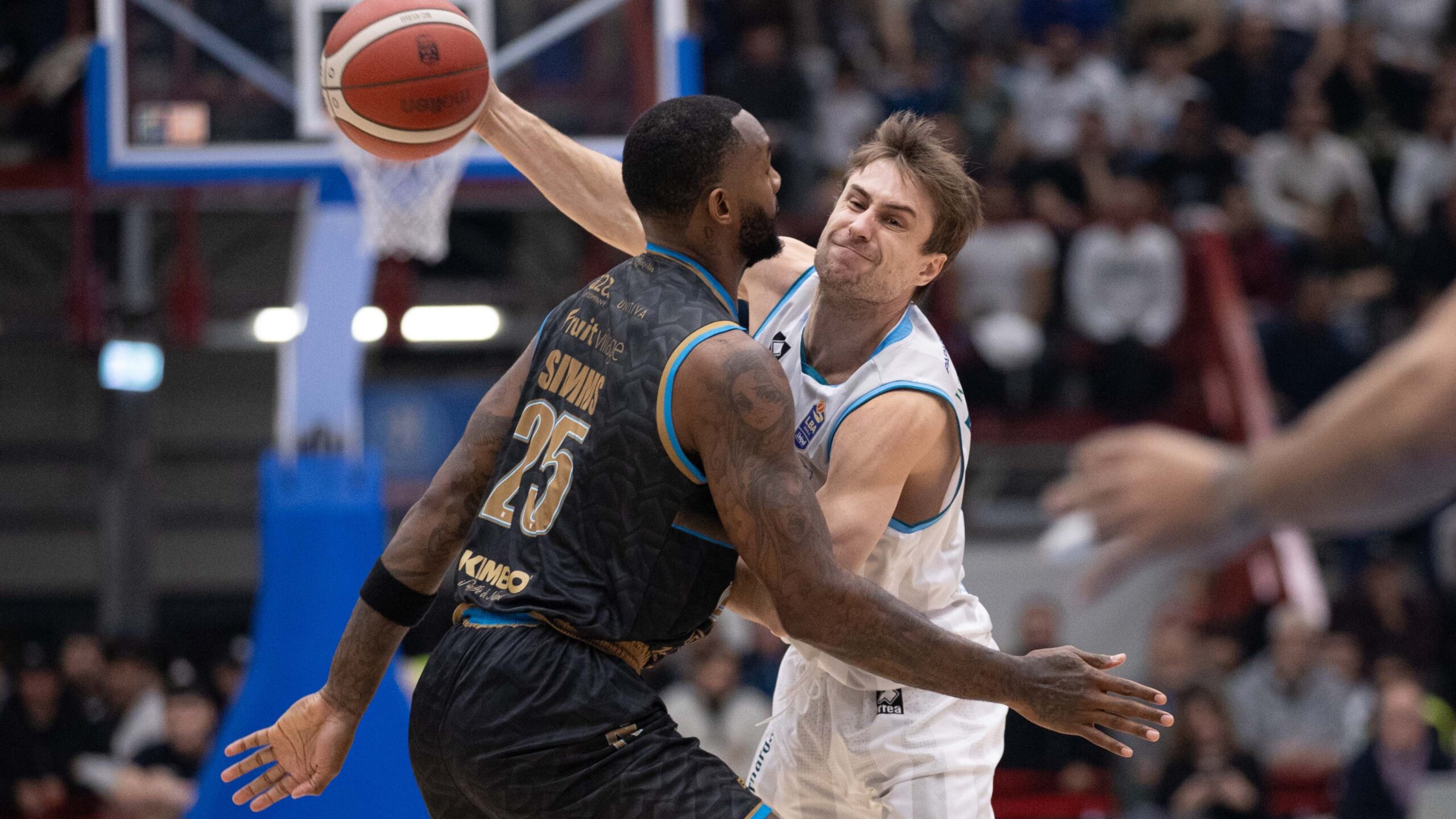 Domenica Cantù-Napoli, biglietti in vendita