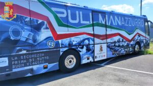 Giovedì arriva a Lurago d’Erba il Pullman Azzurro della Polizia di Stato