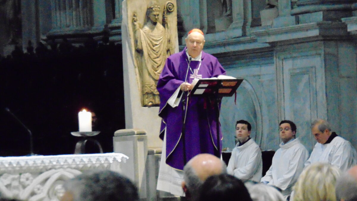 Anche a Como giornata di digiuno e penitenza. Il cardinale Cantoni: “Chiediamo il dono della pace”