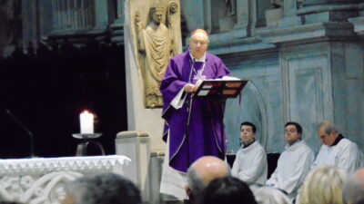 Anche a Como giornata di digiuno e penitenza. Il cardinale Cantoni: “Chiediamo il dono della pace”