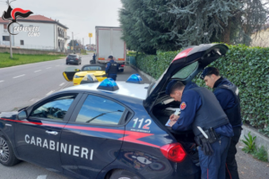 Controlli straordinari dei carabinieri di Appiano, identificate 78 persone