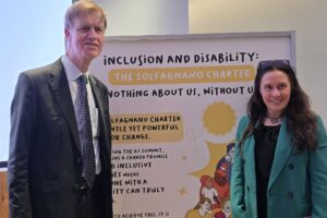 Disabilità e inclusione, la mostra approda a Londra. Locatelli: “Costruiamo comunità attente ai bisogni dei più fragili”