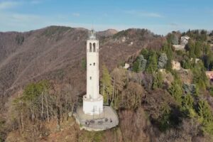 Il Faro Voltiano resta chiuso, Gaddi: “Responsabilità incondizionata del Comune di Como”