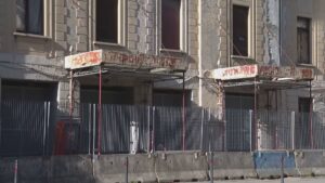 Politeama, presto la seconda asta. Rapinese sui video del marito dell’assessore: “Non c’è niente di sporco”