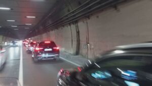 Da Cernobbio a Tremezzina, in coda sulla Regina. E non va meglio sulla Lariana