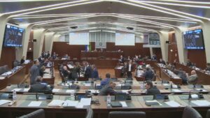 Tassa sulla salute, ennesimo rinvio in Regione. Orsenigo: “Sertori non disponibile. Martedì la mozio