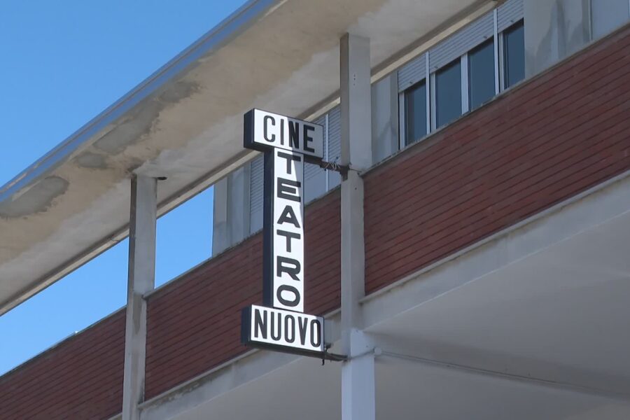 7574 Riapre teatro di Rebbio 1776076012