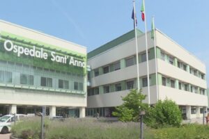 San Fermo della Battaglia: paura al Sant’Anna, paziente si spara in camera