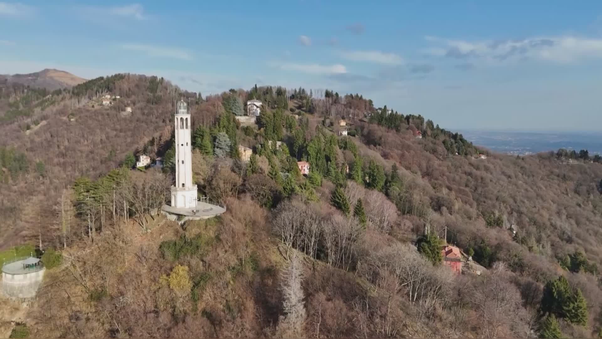 Il Faro Voltiano torna a Como. La sentenza del Tar: Brunate deve riconsegnare le chiavi