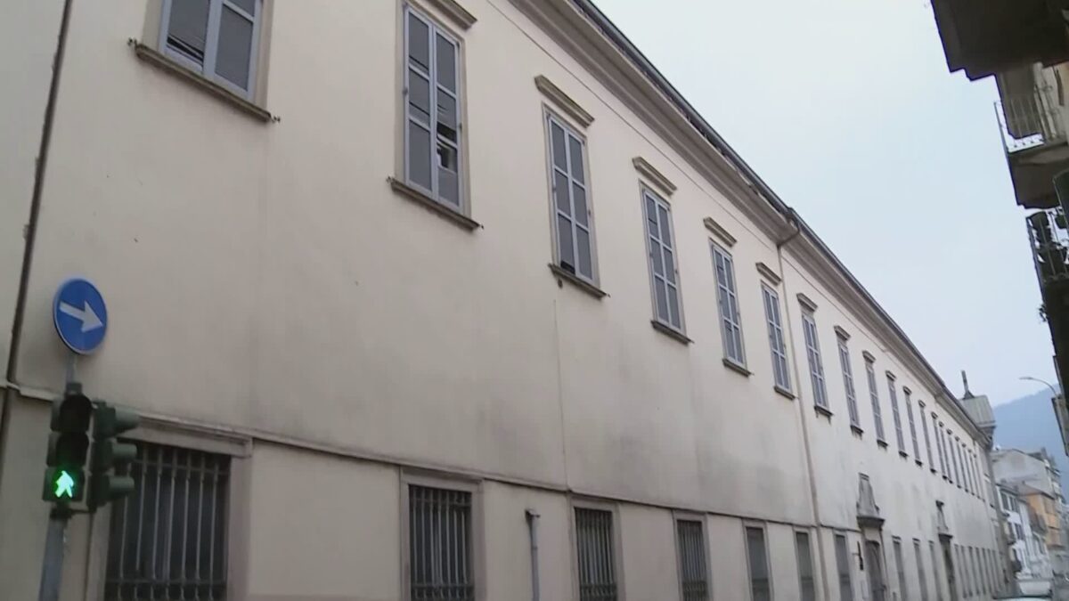 Venduto l’ex orfanotrofio di via Tommaso Grossi, aggiudicato al quarto tentativo per 7,5 milioni