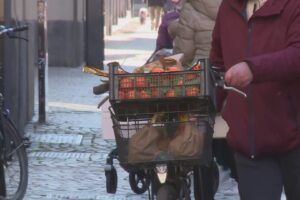 Inflazione, Como al primo posto in Italia. Per le famiglie 816 euro in più all’anno