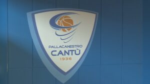 Cantù-Varese: è l’ora del derby. Coach De Raffaele: “Sarà una sfida di emotività”