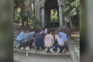 Scope e rastrelli alla Foscolo di Como, Molteni: “Dove non interviene il Comune, ci pensano studenti e genitori”