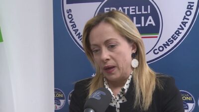 Gli attacchi alla premier Meloni dal conduttore russo Solovyov che ha due ville sequestrate sul Lario
