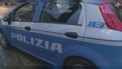 Esce dal negozio senza pagare, 26enne denunciato per furto aggravato