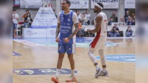 Basket, Cantù domani in trasferta a Udine per il primo match point salvezza