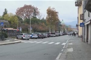 Como, ragazza di 23 anni palpeggiata in viale Lecco: denunciato 30enne pakistano