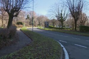 Como: 20enne gambizzato in via Di Vittorio, caccia agli aggressori scappati su una Punto grigia