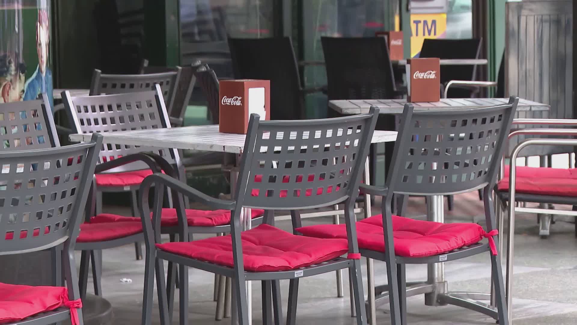 Dehor, stop del Tar alla rimozione della struttura in piazza Perretta