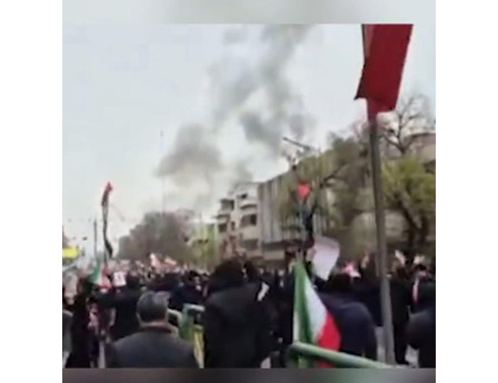 ++ Teheran, ‘giovani formino catene umane attorno a centrali elettriche’ ++