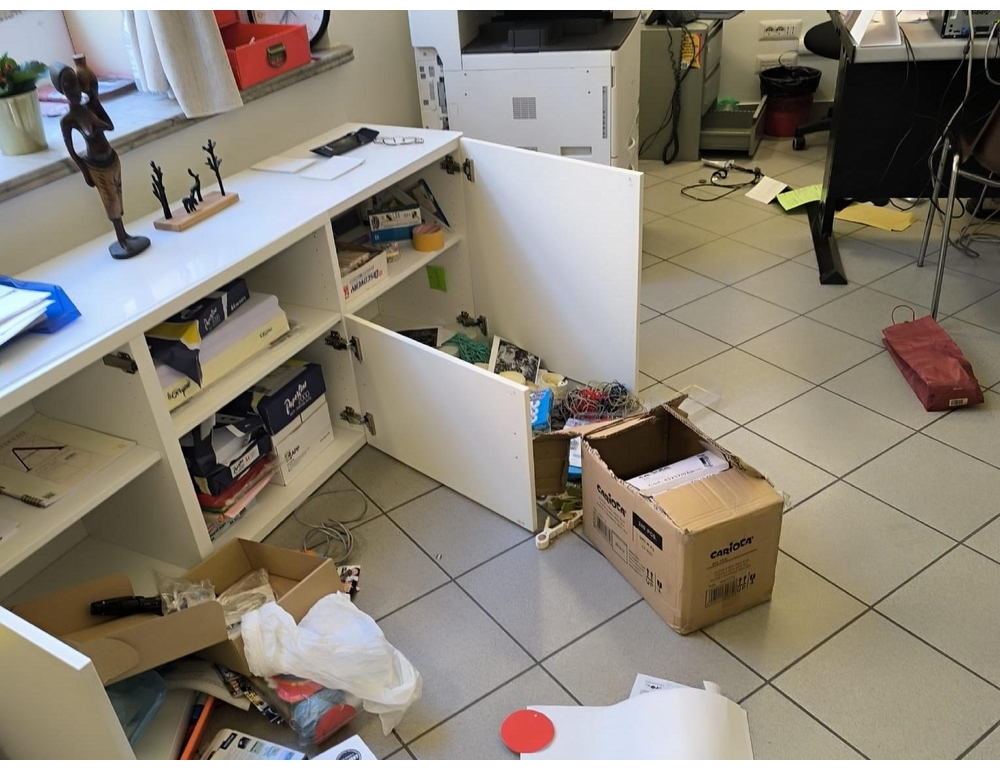 A Torino vandalizzata la sede della Pastorale diocesana migranti