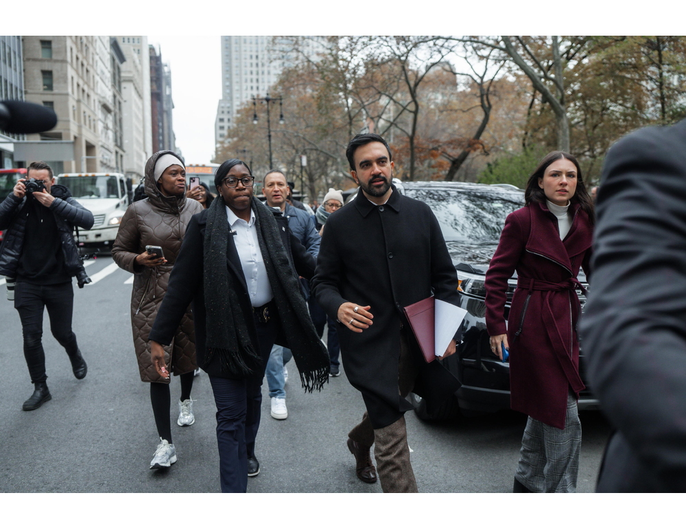 A passo newyorkese, Mamdani valuta i marciapiedi per la camminata veloce