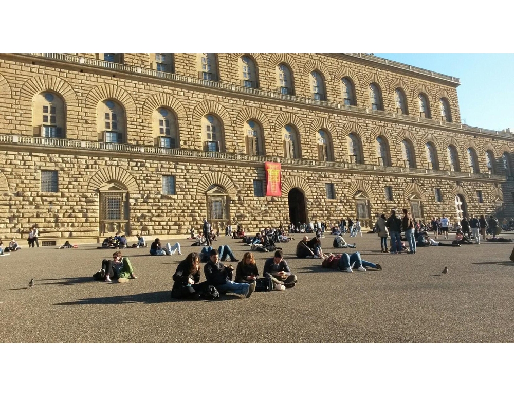 Attacco hacker a Gallerie Uffizi, opere nei caveau e porte murate