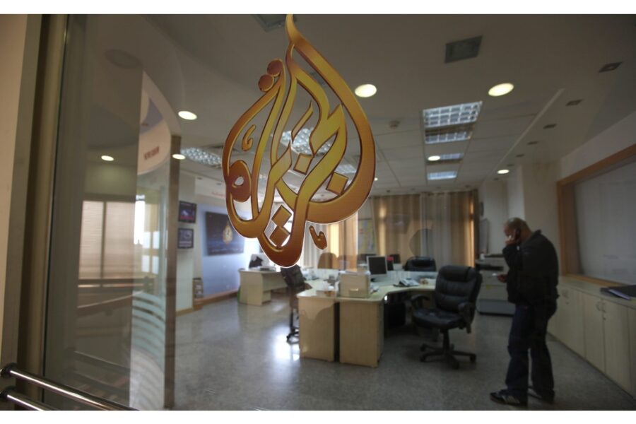 'Colpita la sua auto mentre guidava per la strada principale'