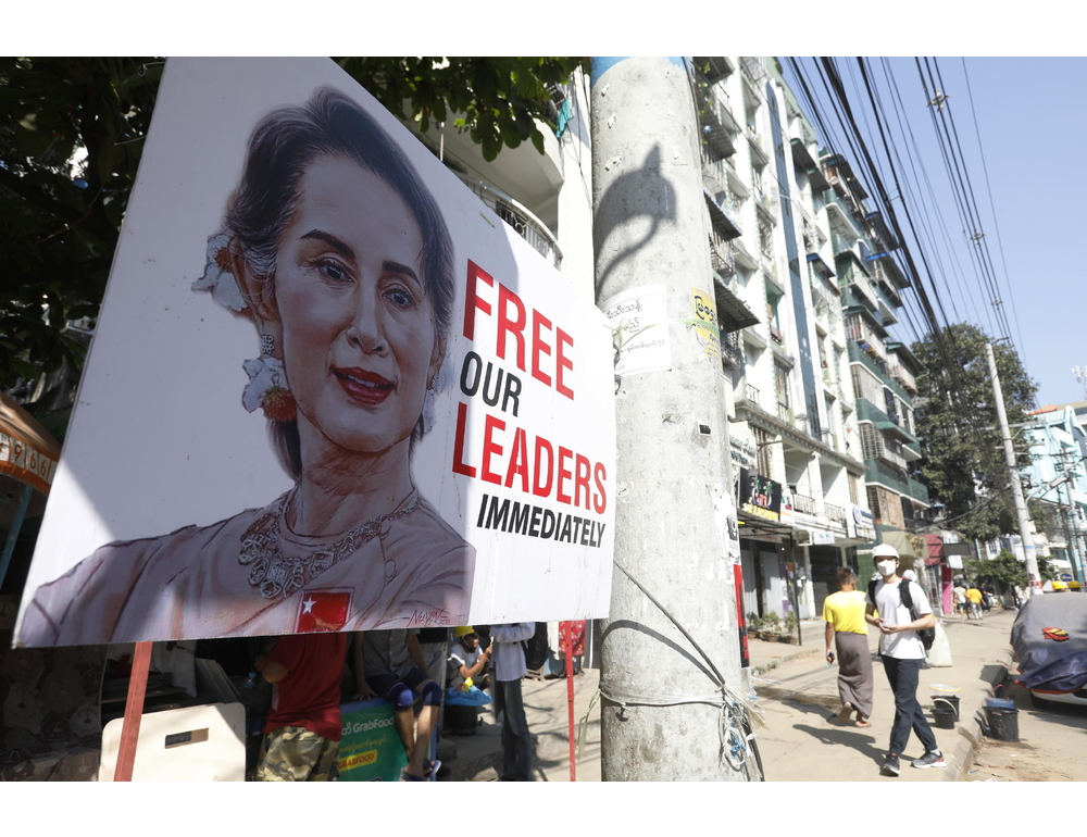 ‘Aung San Suu Kyi andrà ai domiciliari’