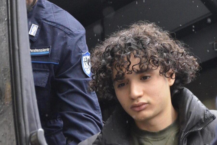 Sentenza emessa dalla Corte di Assise di Aosta. Pm aveva chiesto l'ergastolo