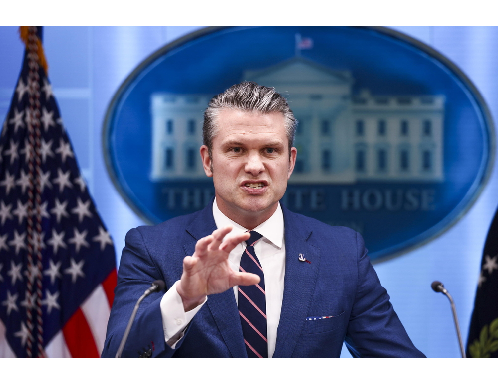 Axios, Dem presentano risoluzione d’impeachment contro Hegseth