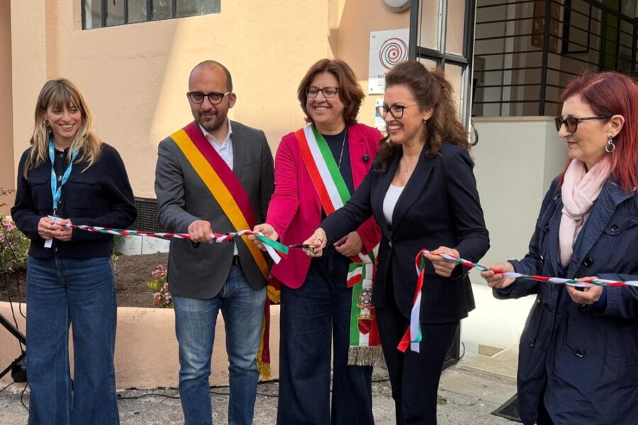 All'interno del complesso 'Casa Vittoria' in via Quirino Majorana