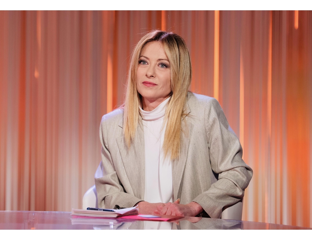 Blitz di Meloni nel Golfo, missione per la sicurezza energetica