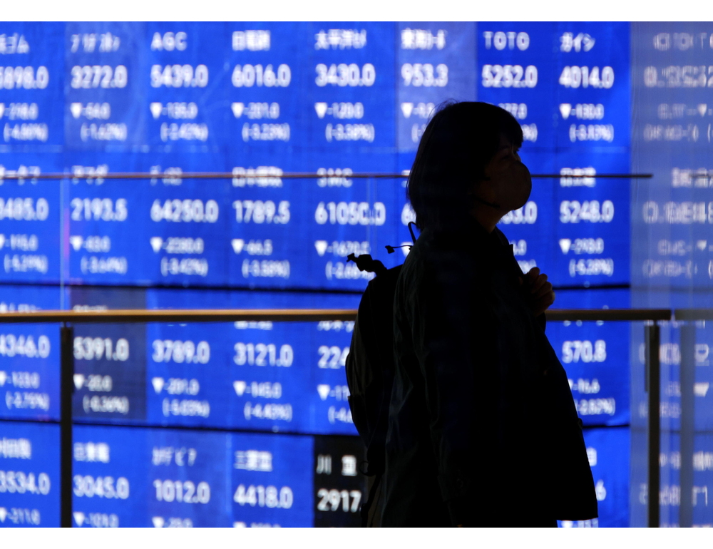 Borsa di Tokyo: record indice Nikkei, prima volta sopra quota 60.000