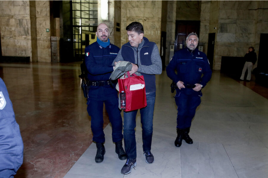 Il Riesame accoglie l'istanza dei suoi legali. Era stato arrestato nel 2024