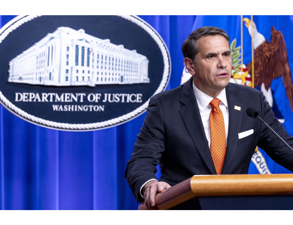 Cnn, Dipartimento di Giustizia incrimina per la seconda volta Comey