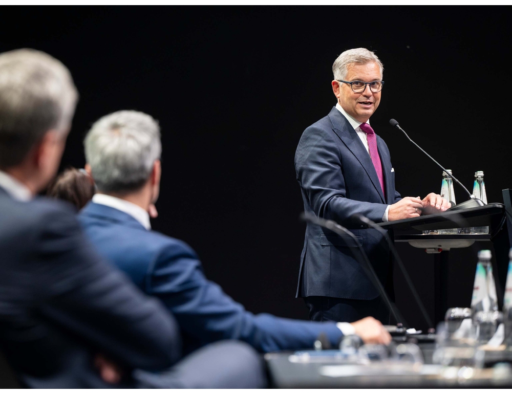 Commissario Ue Brunner a Bolzano, riforma su migrazione è necessaria