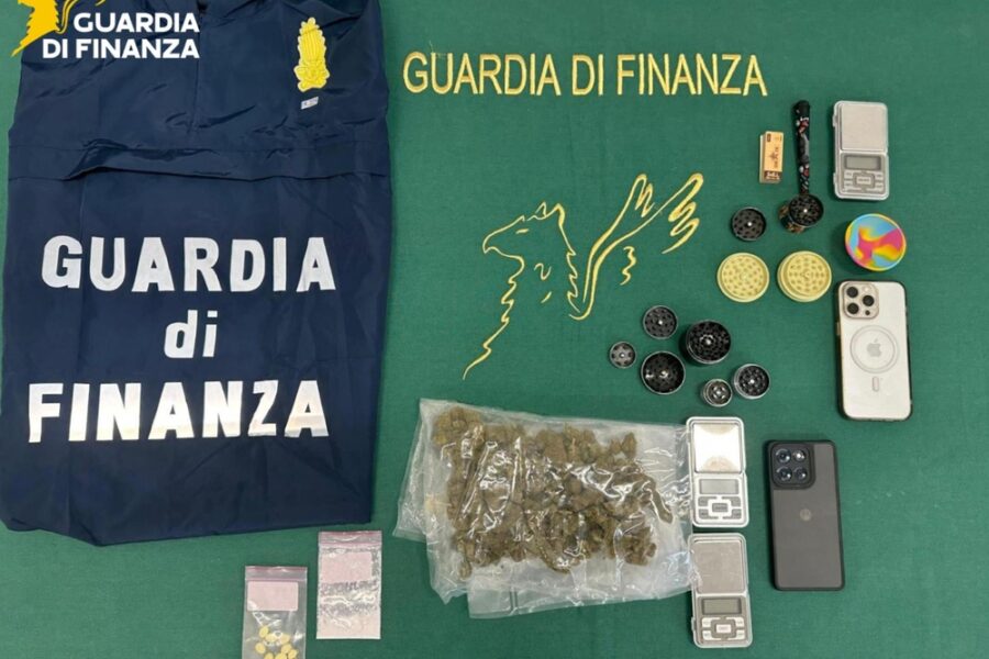 La Gdf di Treviso 'intercetta' un pacco proveniente dalla Repubblica Ceca